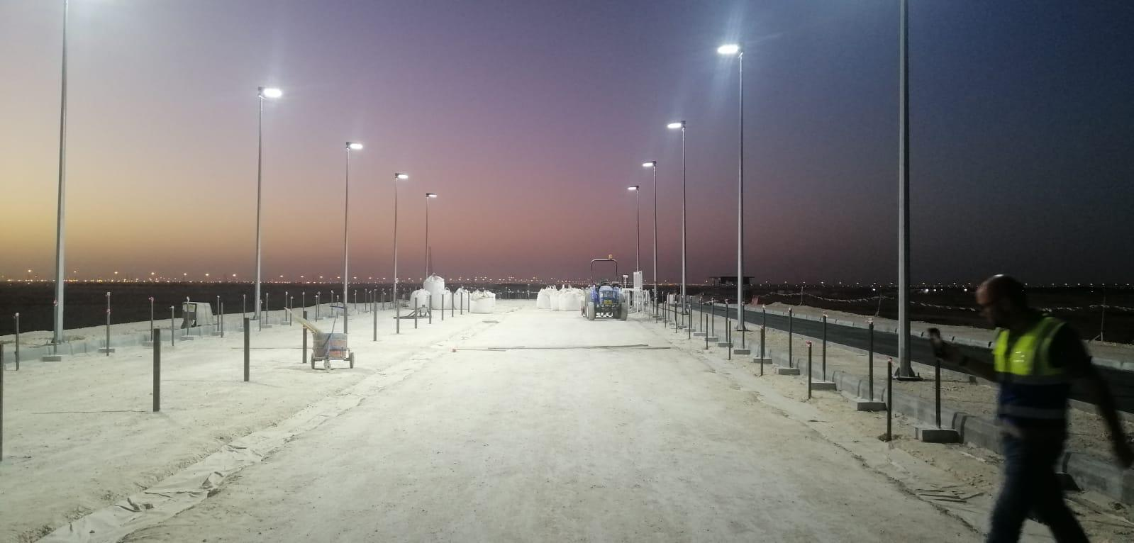 Qatar racing track field light for horse