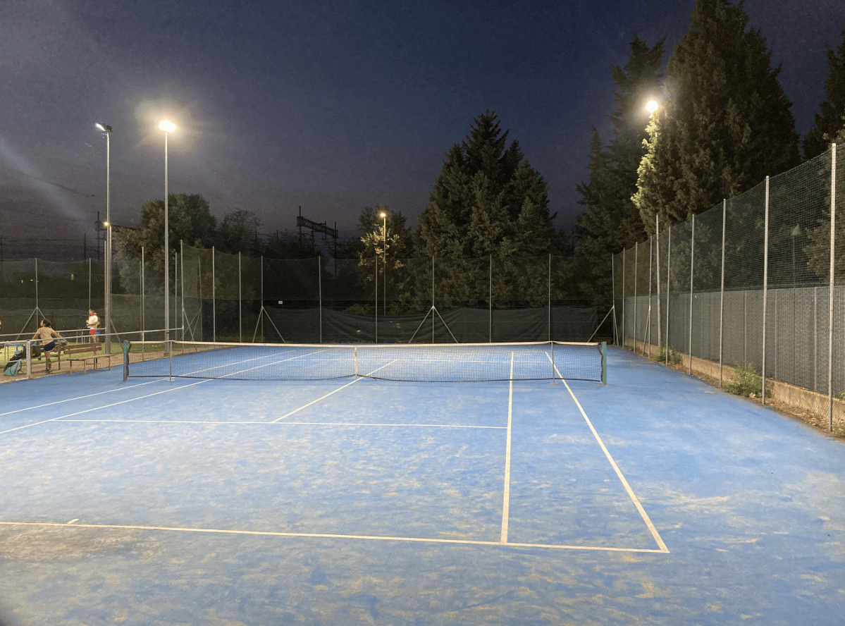 Tennis court light