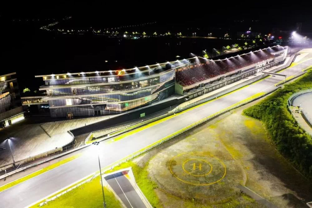 2026 the best LED racing light supplier