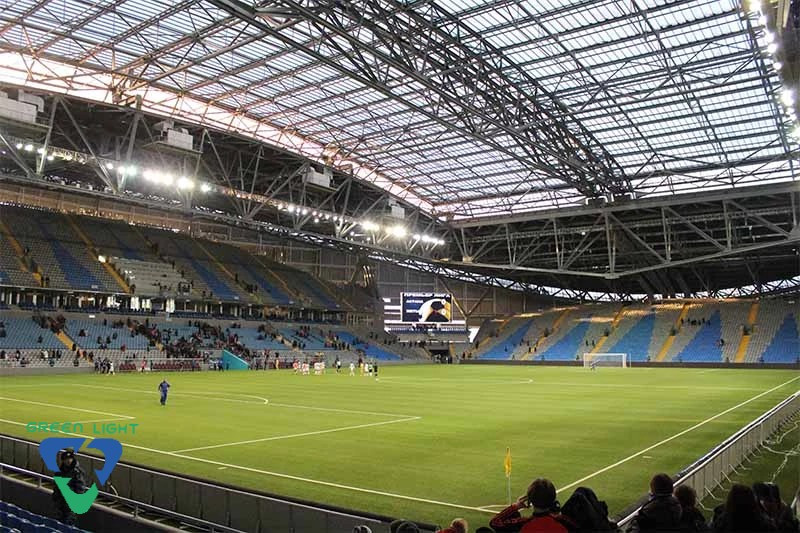 Which manufacturer offer LED flood lights for Astana Arena？