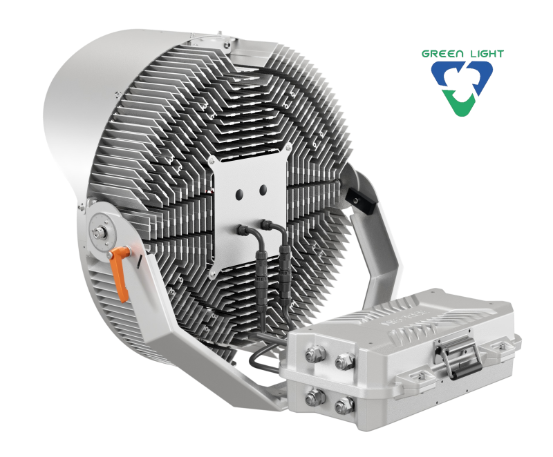 Ships 300 Sets Stadium Lights to Central Asia